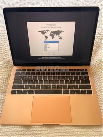 MacBook Air 2018 8 RAM 128 SSD Gold comme neuf