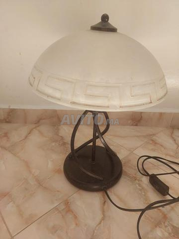 مصباح مكتبي زجاجي مصنفر - 2