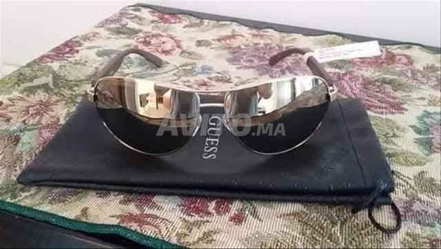 نظارات شمسية Guess طيار أصلية جديدة