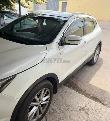 Nissan Qashqai - 2