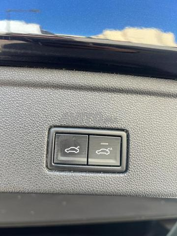 Volkswagen Touareg R-line ONE-million 2020