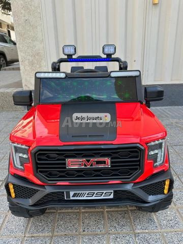 VOITURE ÉLECTRIQUE GMC 4x4 12V ⚡️ - 2
