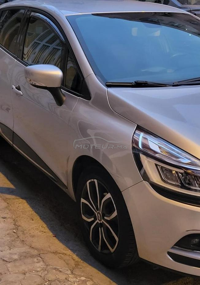 Renault Clio Diesel Manuelle 2019 à Bouskoura