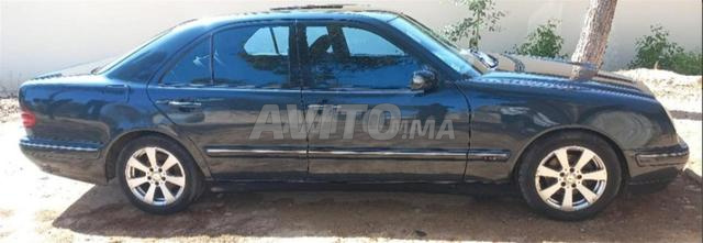 Mercedes E220 CDI Avantgarde Diwana 2011 - 2