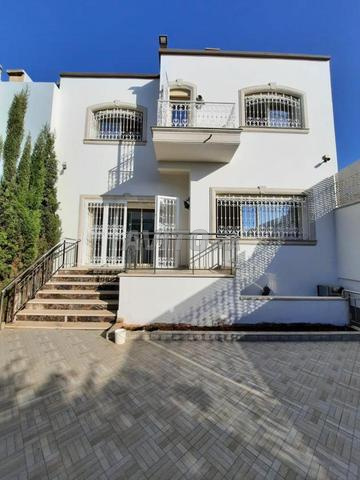 Villa à louer - 2