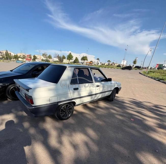 Renault R9 رونو 