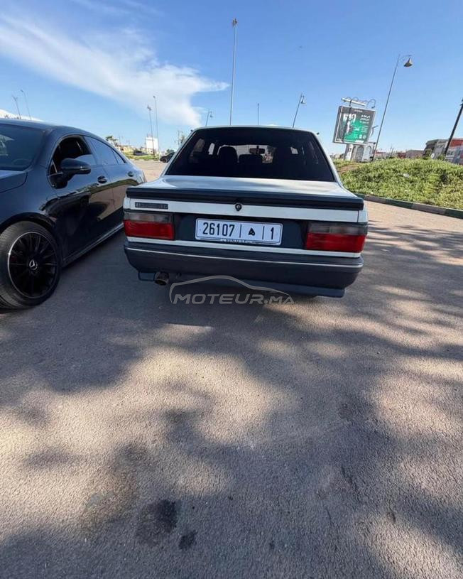 Renault R9 رونو 