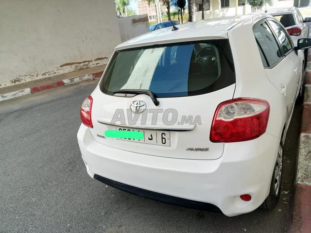 Toyota Auris essence faible kilométrage 63000 - 2