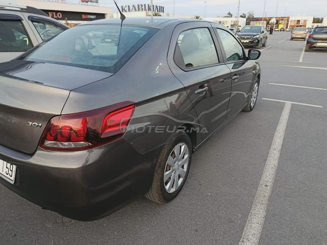Peugeot 301 Diesel Manuelle 2018 à Kénitra