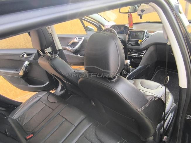 Peugeot 2008 1,6l Ehdi 115cv FELINE