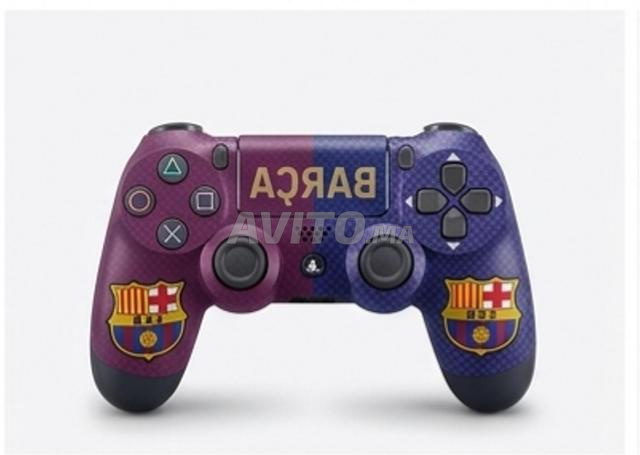PS4 Pro 500Go SSD 2 Manettes Custom - 2