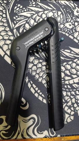 Hand Grip 8-40KG Original Decathlon - 2