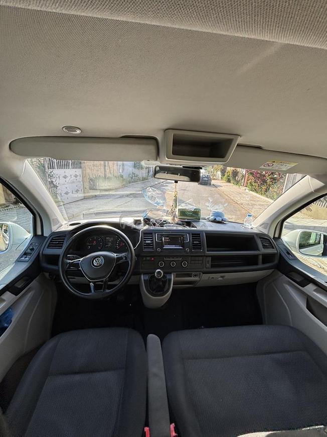 vw caravelle 2016