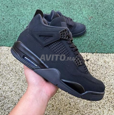 Jordan 4 noir - 2