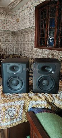 Moniteurs studio JBL pro 8 pouces - 2