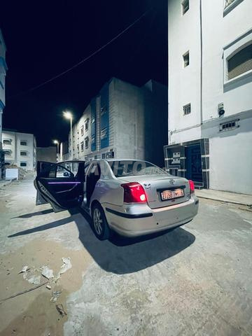 TOYOTA AVENSIS 2006 D4D - 2