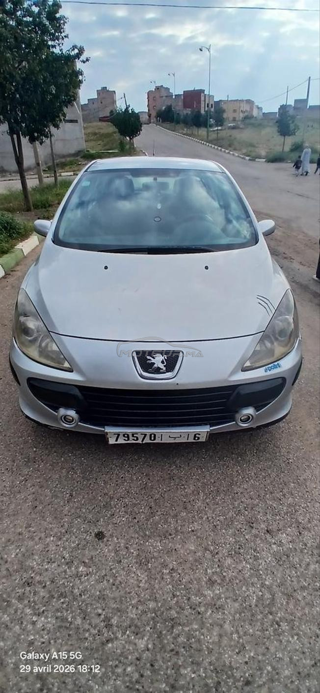 peujout 307 hdi 1.6 klima khdama kolchi khda
