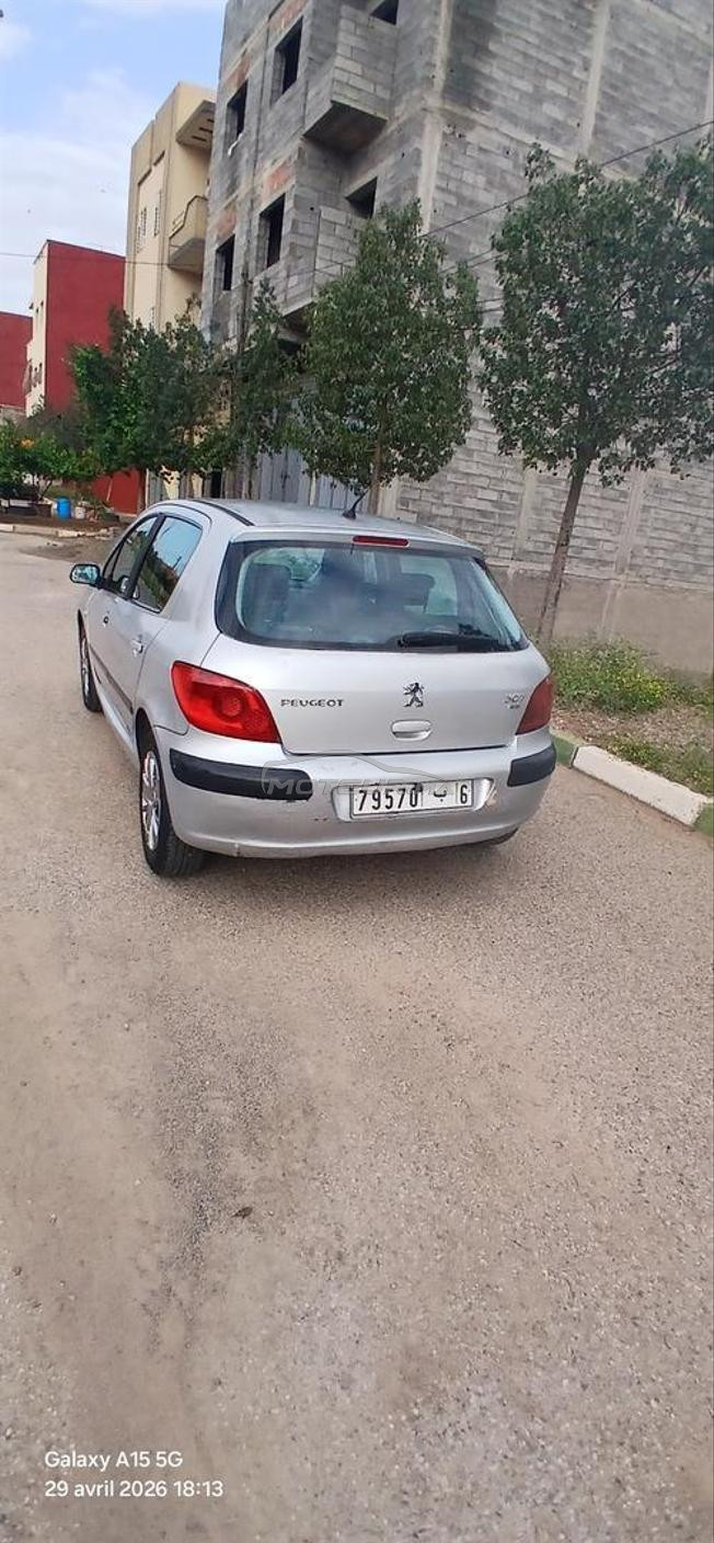 peujout 307 hdi 1.6 klima khdama kolchi khda