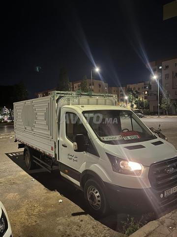Camion plateau Ford - 2