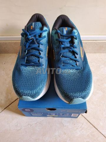 Brooks Ghost Max 2 neuves, pointure 44, Wide - 2
