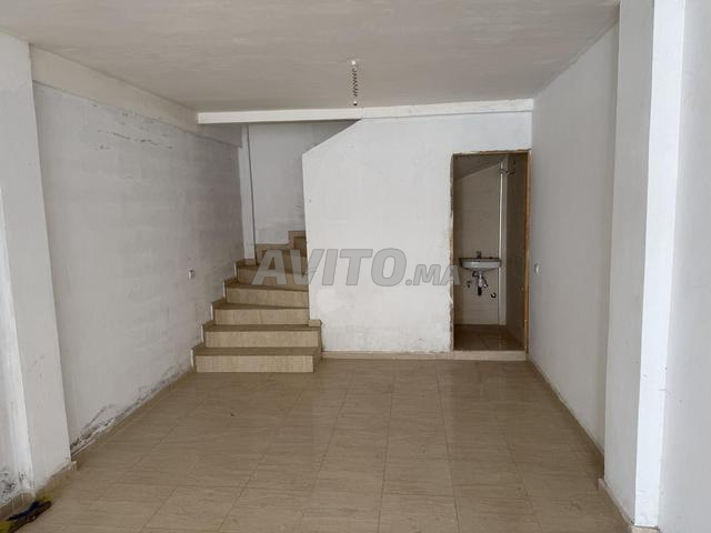 A vendre local commercial a sidi maarouf (neuf)