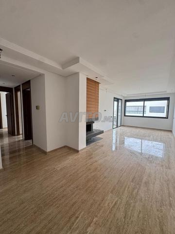 Appartement à louer 114 m² à Almaz - 2
