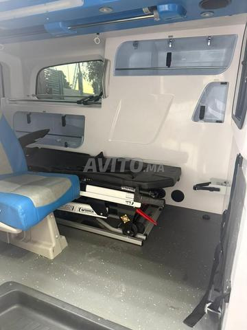 Mercedes Vito Ambulance 2021 Dédouanée - 2