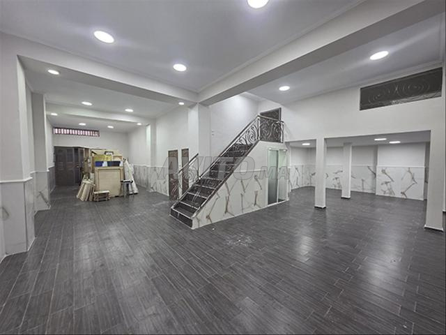 Magasin à vendre. Proche Derb Omar/Tramway/Gare - 2