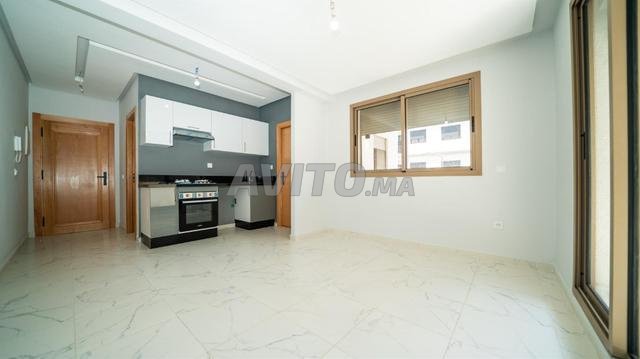 Appartement à louer 60 m² à Casablanca - 2