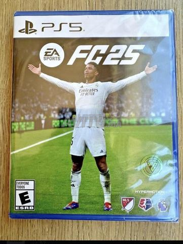 PS5 modèle FC25.