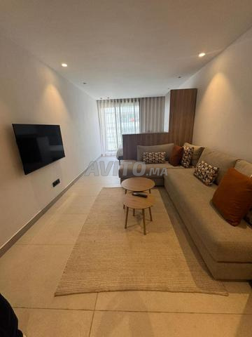Studio meublé neuf à louer 60 m² à Casablanca - 2