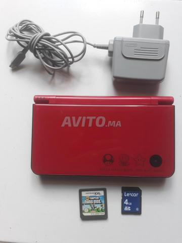 Nintendo DSi XL - 2
