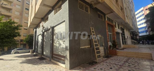 محل تجاري كبير للبيع بموقع استراتيجي مكناس - 2