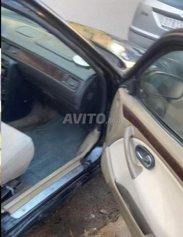 Rover Série 400 Diesel Manuelle 2000 à Casablanca - 2