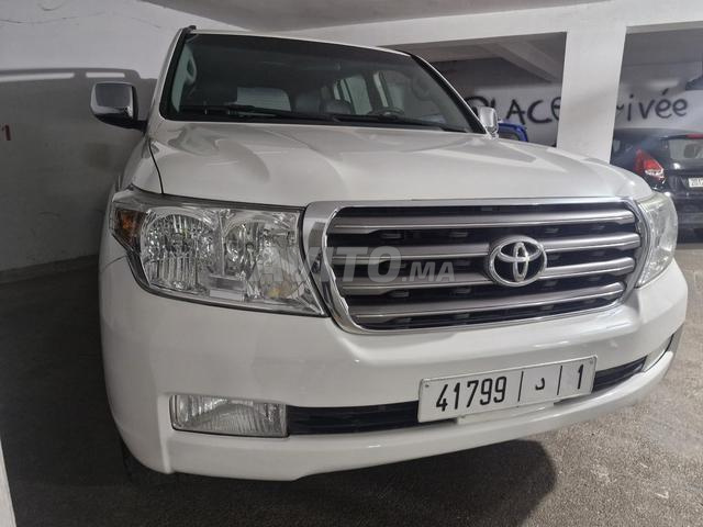 LAND CRUISER HDJ200 V8 DIESEL - 2