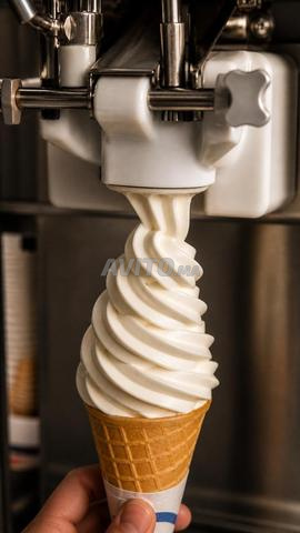 Turbine à glace professionnelle 3000W cuve 12.5L