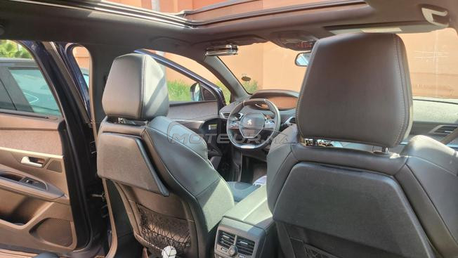 peugeot 5008 2019 GT line en excellente état 