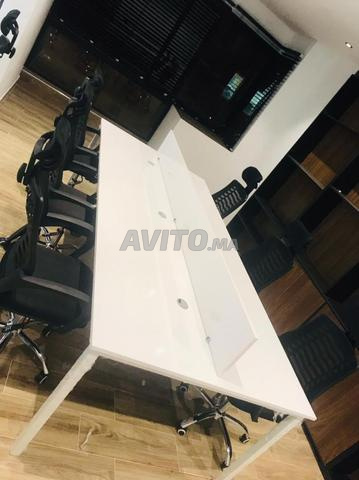 Fabrication de bureaux pour centres d'appels - 2