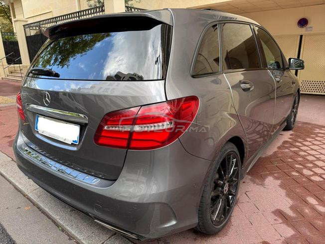 Classe B 220 AMG