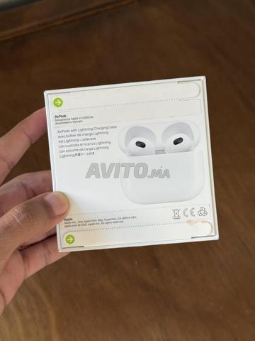 AirPods 3 neuves - 2