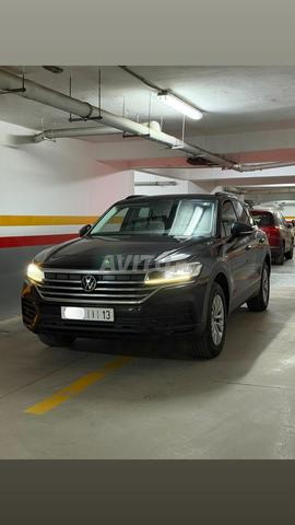 Volkswagen Touareg modèle fin 2021 état neuf