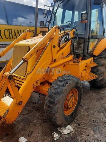 Tractopelle JCB 3CX - 2