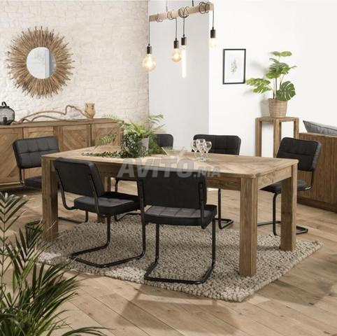 Table à manger 200 sur 90cm