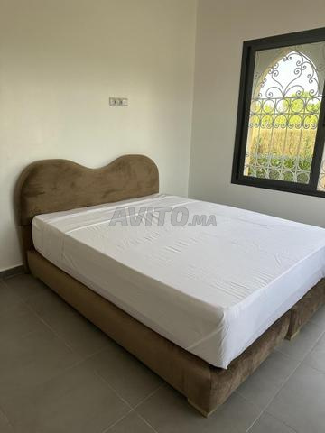 Neuf Lit avec matelas - 2