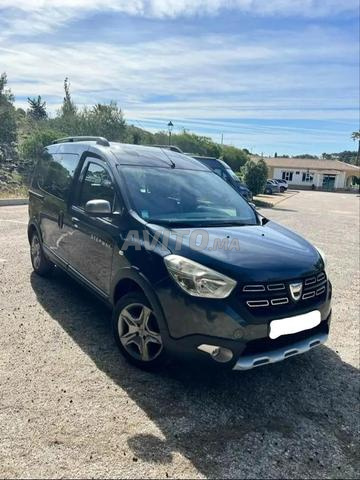 DACIA DOKKER STEPWAY 1ÈRE MAIN