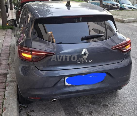 Renault Clio Diesel Manuelle 2022 à Tanger