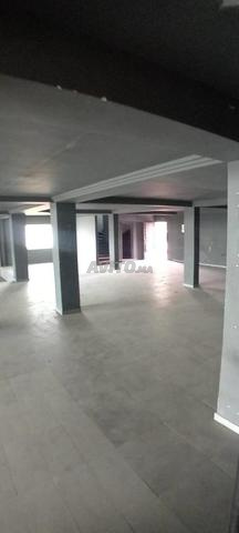 Dépôt Show room à Tilila - 2
