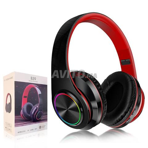 Ceci est un casque sans fil B39 - 2