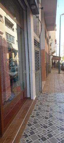 محل تجاري 19 متر مربع للبيع - 2