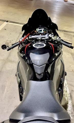 Kawasaki Ninja Zx10r - 2